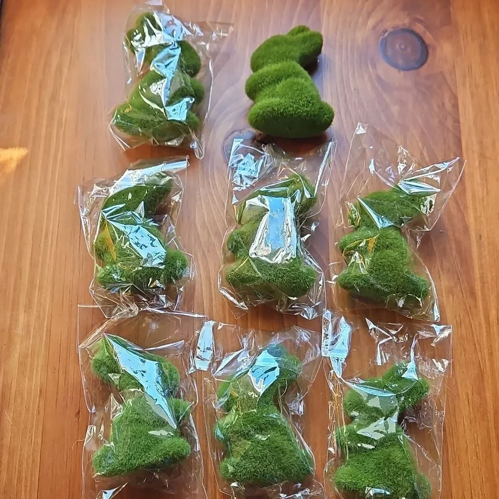 Set Of 8 - Green Flocked Bunny